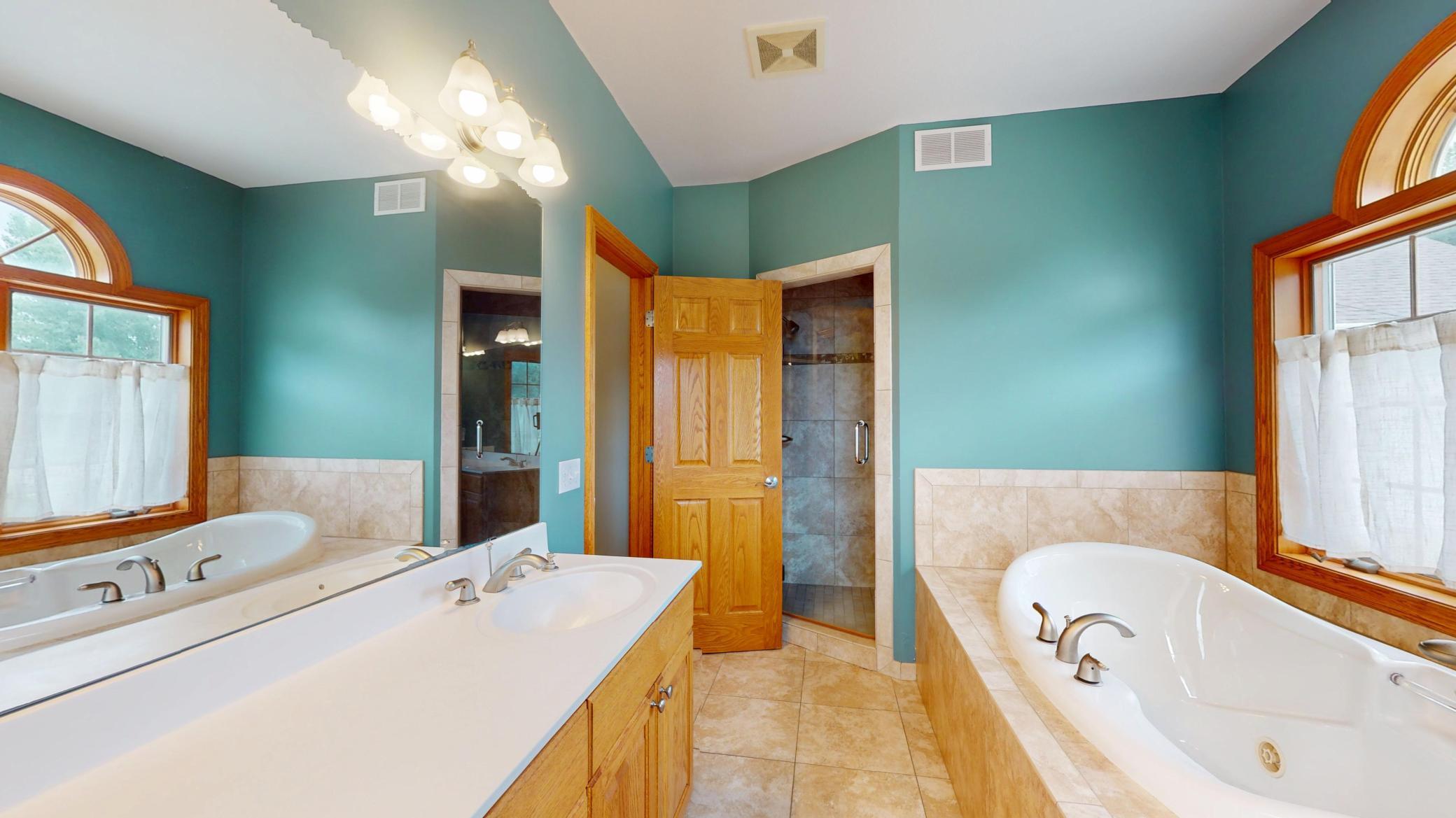Primary bath