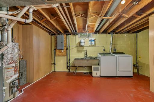 Laundry/Utility Room