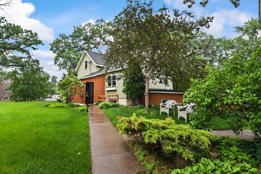 220 4th Street S, Sauk Rapids, MN 56379