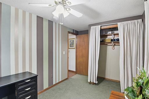 220 4th Street S, Sauk Rapids, MN 56379