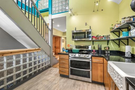 2701 17th Avenue S, Minneapolis, MN 55407