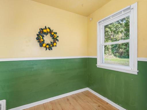 Small eat in area in kitchen! Perfect for enjoying coffee!