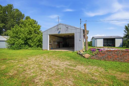1751 NW 92nd Avenue, Owatonna, MN 55060
