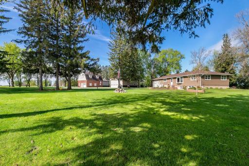 12964 E 270th Street, Kenyon, MN 55946