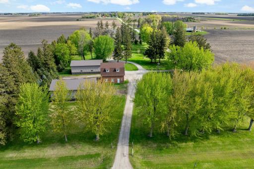 12964 E 270th Street, Kenyon, MN 55946