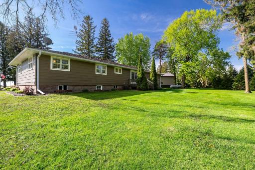 12964 E 270th Street, Kenyon, MN 55946