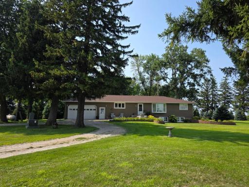 12964 E 270th Street, Kenyon, MN 55946