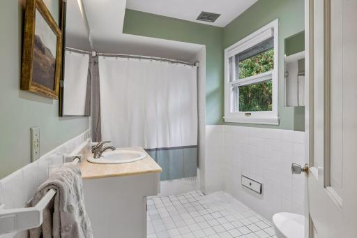 Primary full bath