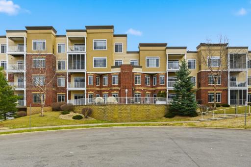 8200 W 33rd Street, 310, Minneapolis, MN 55426