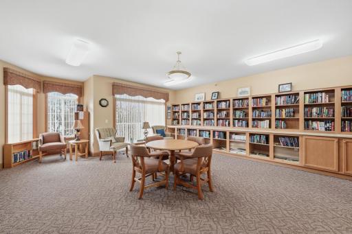 8200 W 33rd Street, 310, Minneapolis, MN 55426