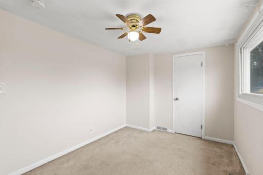 802 Center Street, North Mankato, MN 56003