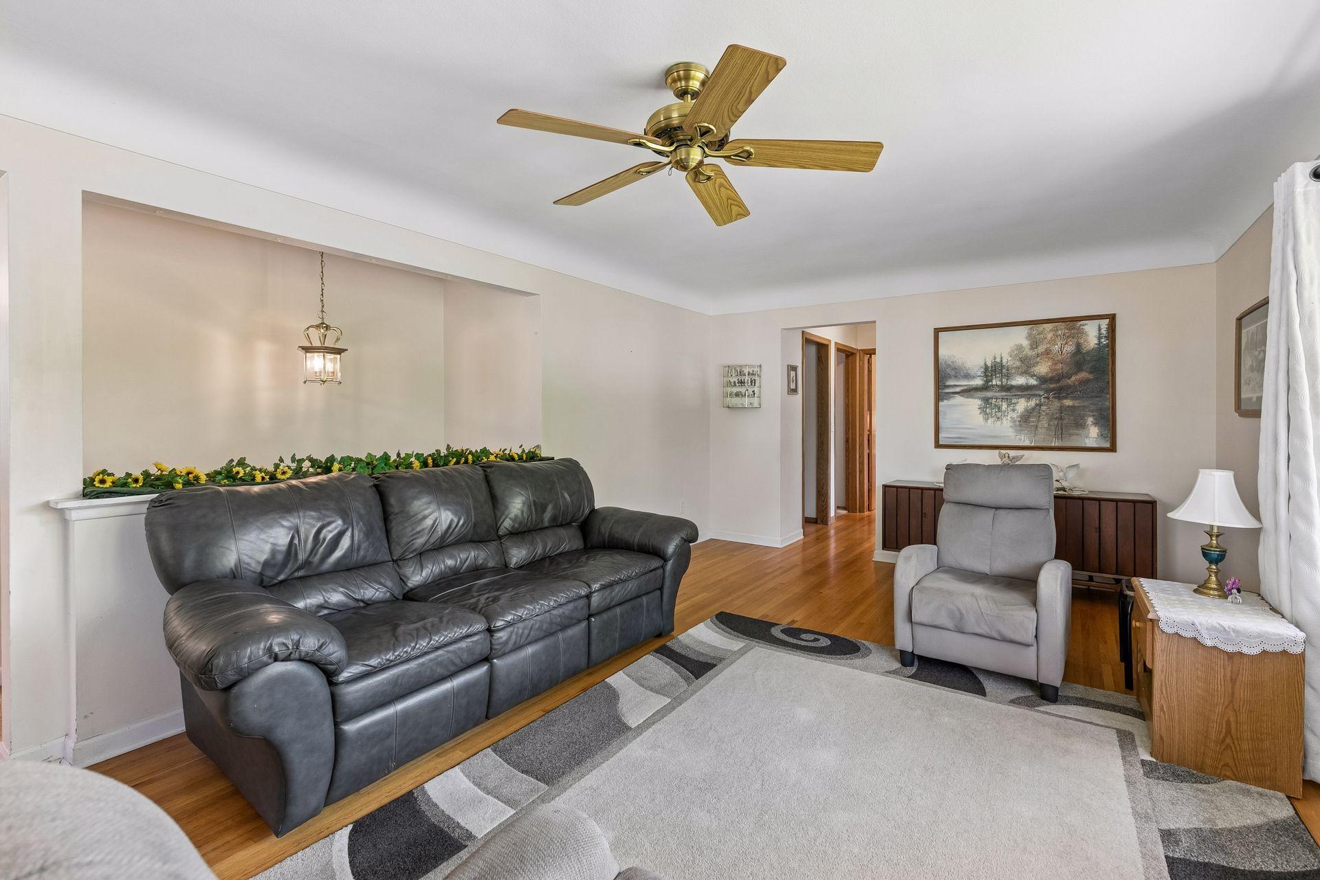 2704 Shawnee Lane - Jeff Marwede Lakes Area Realty (18).jpg