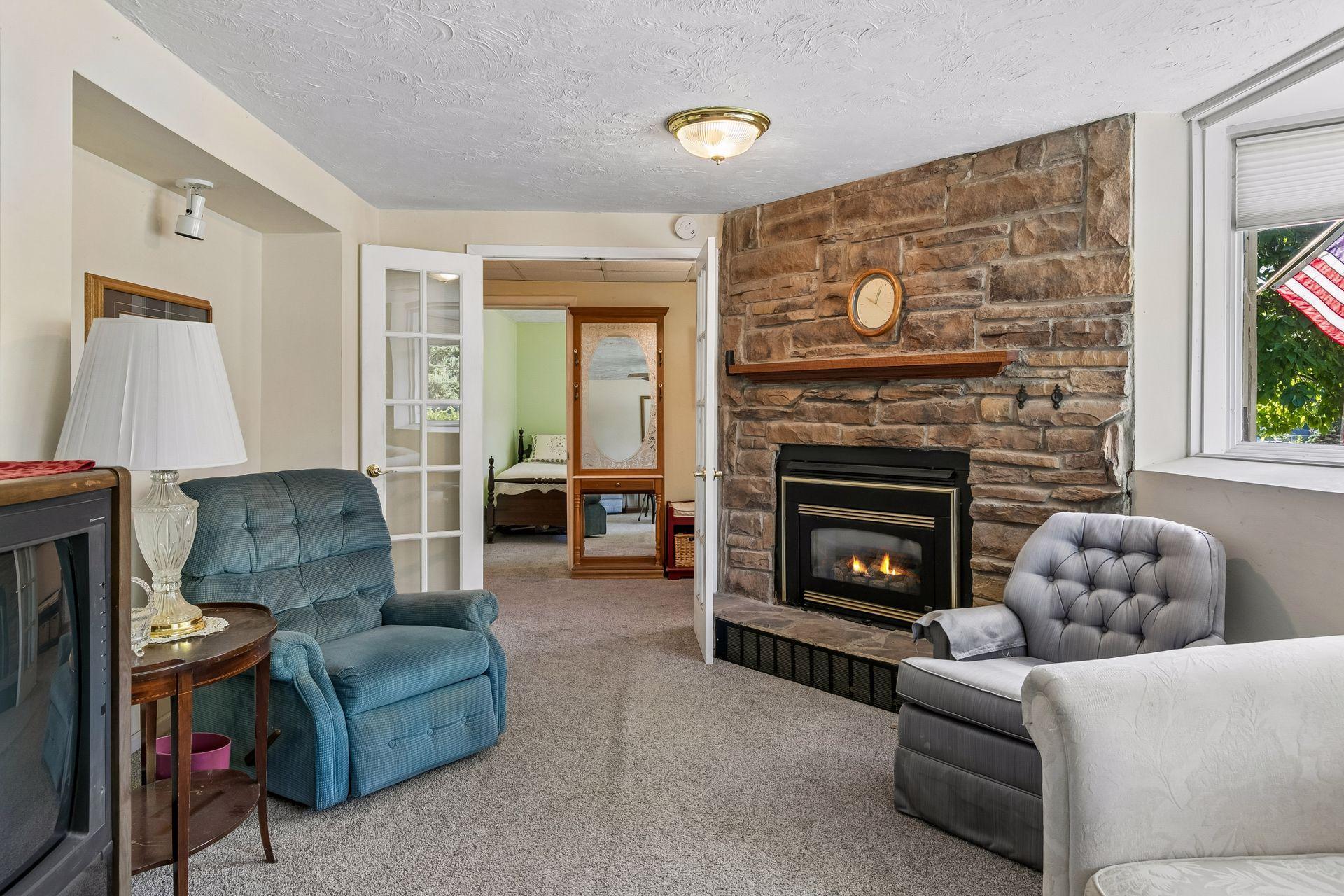 2704 Shawnee Lane - Jeff Marwede Lakes Area Realty (11).jpg
