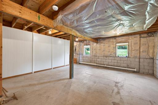 6262 7th Street N, Oakdale, MN 55128