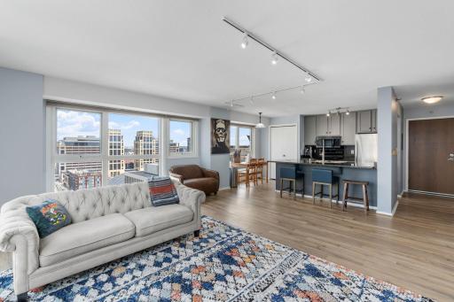 433 S 7th Street, 1801, Minneapolis, MN 55415