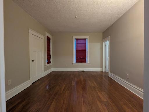 804 Oliver Avenue N, Minneapolis, MN 55411