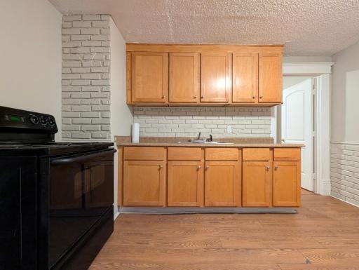 804 Oliver Avenue N, Minneapolis, MN 55411