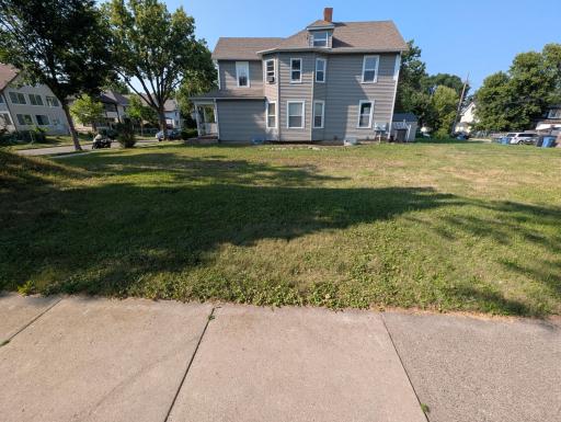 804 Oliver Avenue N, Minneapolis, MN 55411