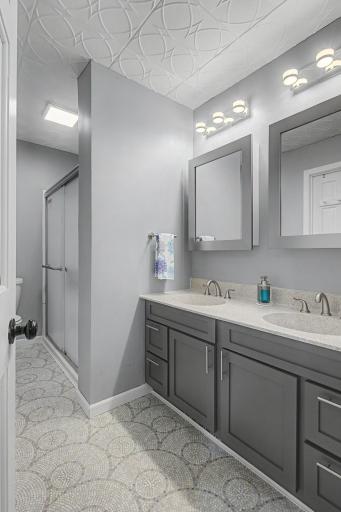 1705 Rushmore Drive, Burnsville, MN 55306