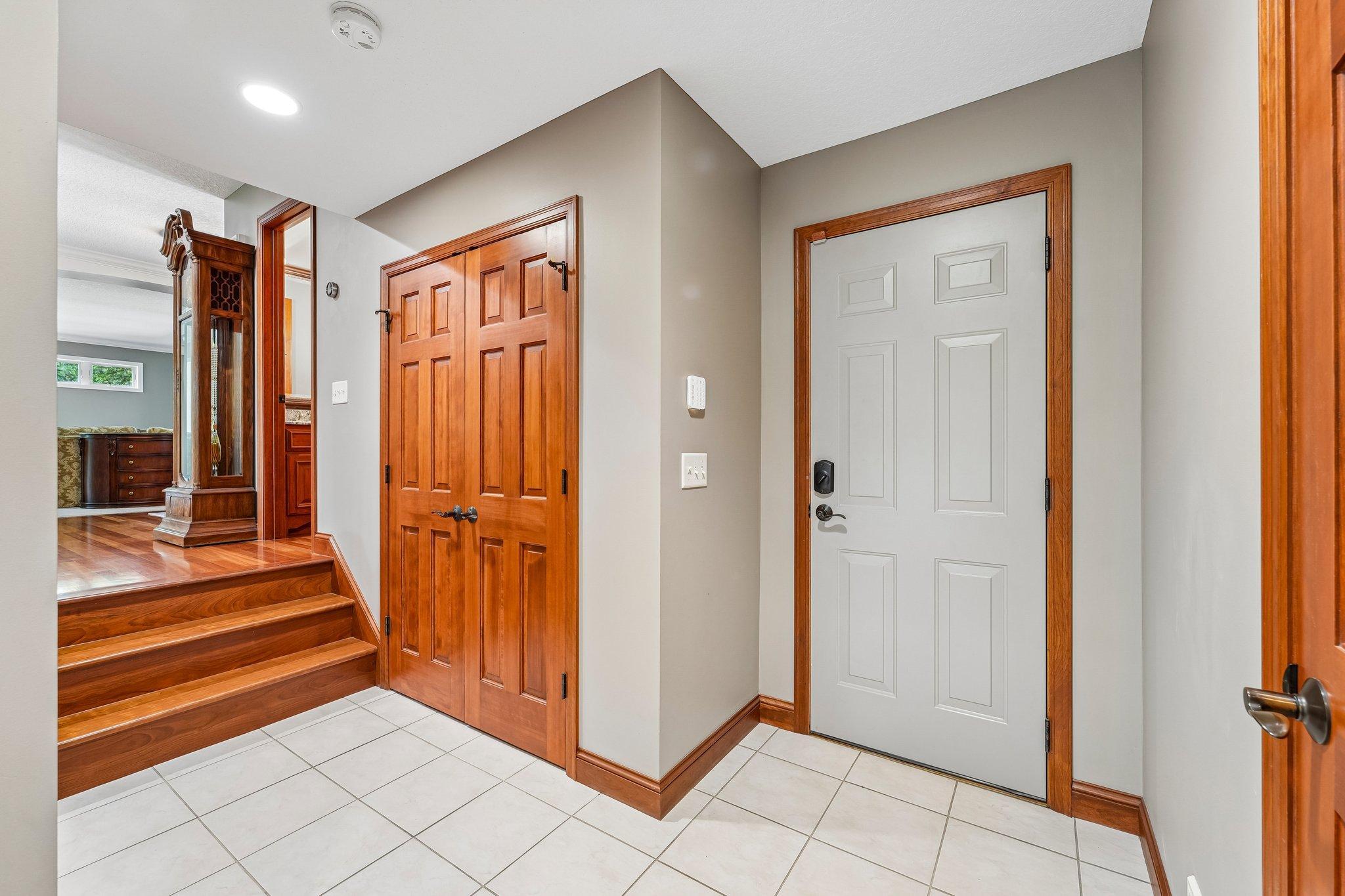39-web-or-mls-102nd St-S1108-039.jpg