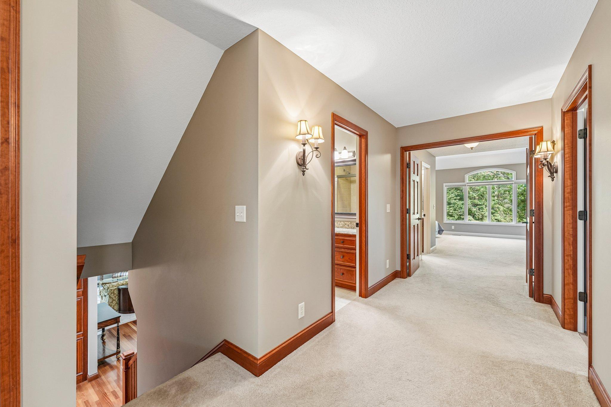 40-web-or-mls-102nd St-S1108-040.jpg