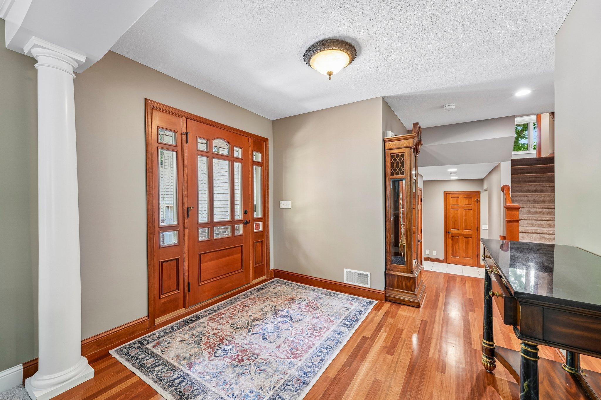 9-web-or-mls-102nd St-S1108-009.jpg