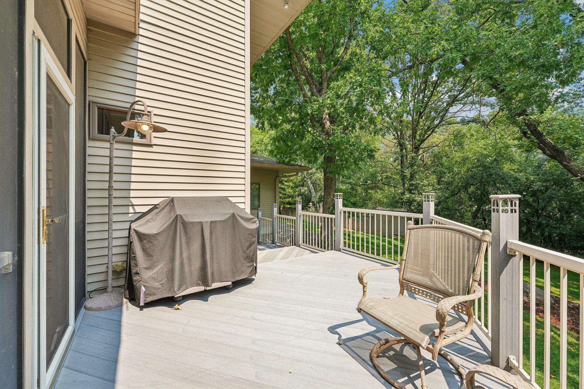 61-web-or-mls-102nd St-S1108-061.jpg
