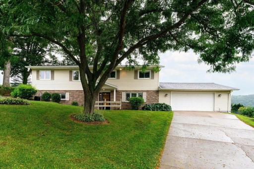 4251 Paar Street, La Crescent, MN 55947