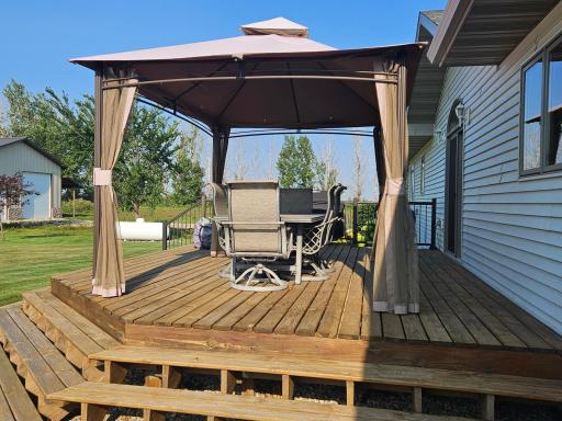 7580 Country Creek Road, Wahpeton, ND 58075