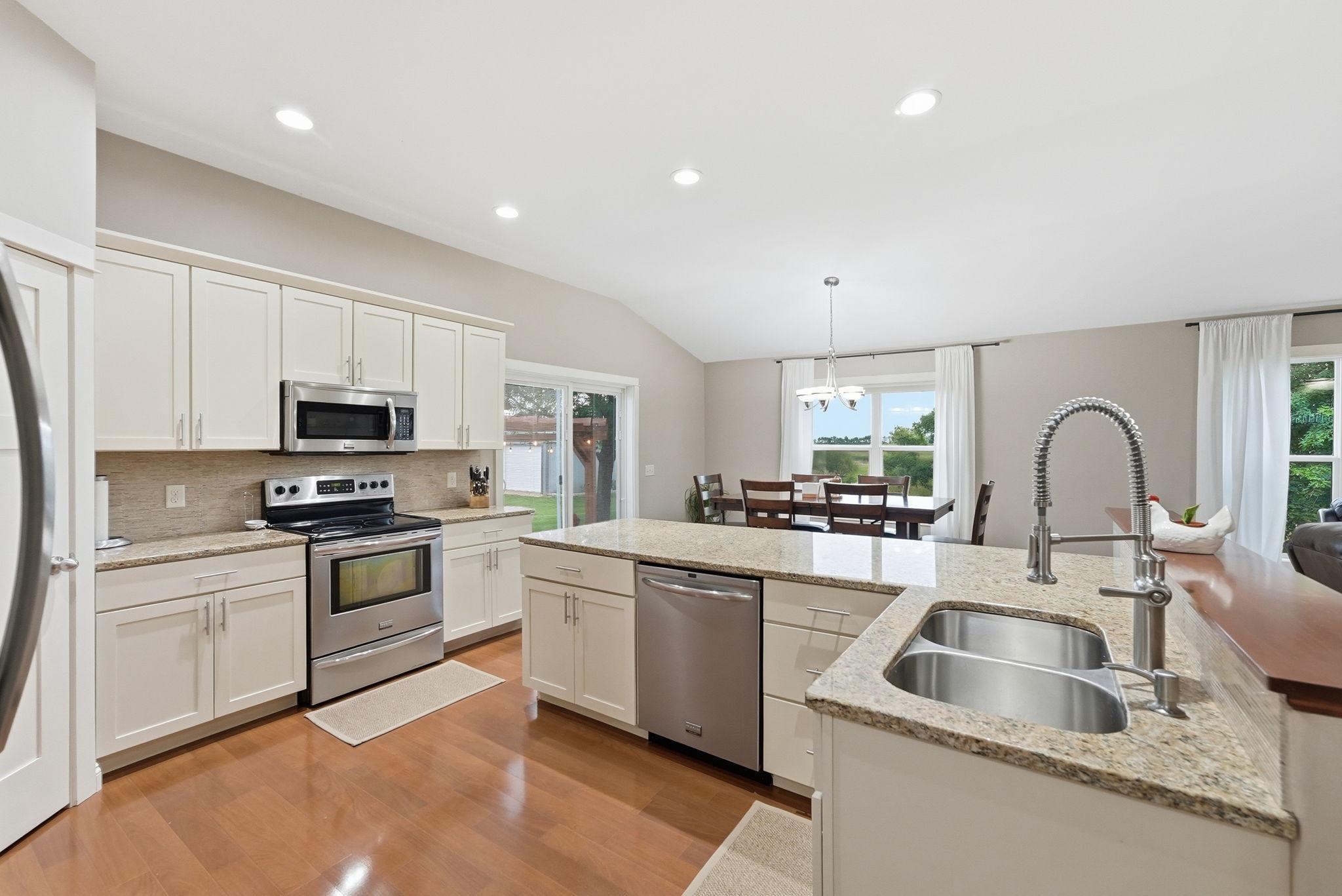 37-web-or-mls-DSC02176.jpg