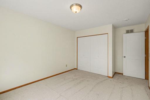 15087 93rd Place N, Maple Grove, MN 55369