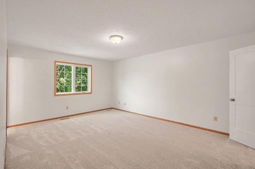 15087 93rd Place N, Maple Grove, MN 55369
