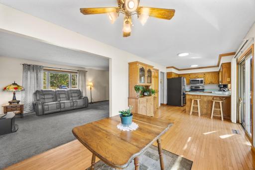 409 127th Street NE, Monticello, MN 55362