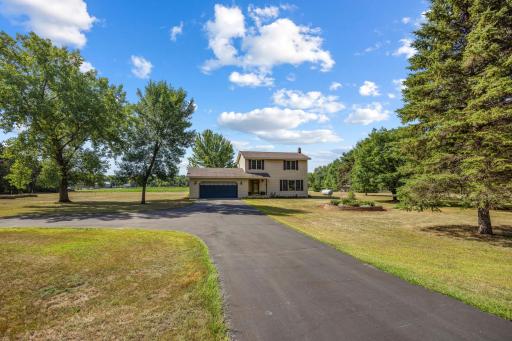 409 127th Street NE, Monticello, MN 55362