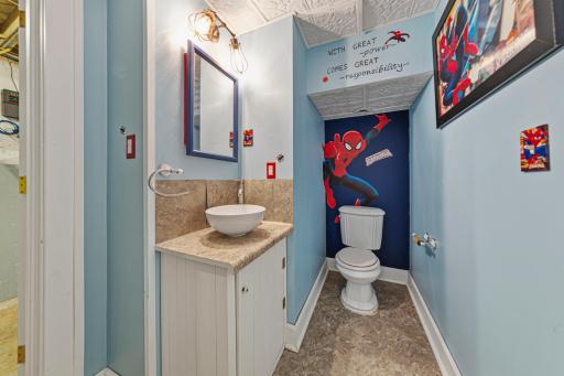 1009 South Street, Jackson, MN 56143