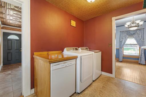 1009 South Street, Jackson, MN 56143