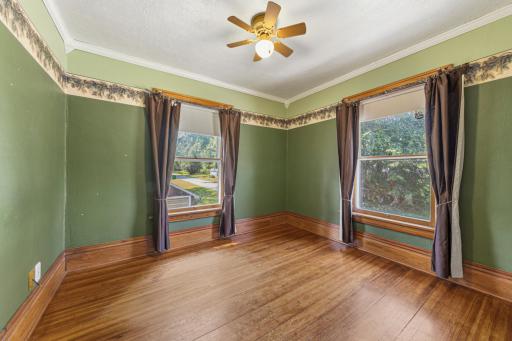 1009 South Street, Jackson, MN 56143