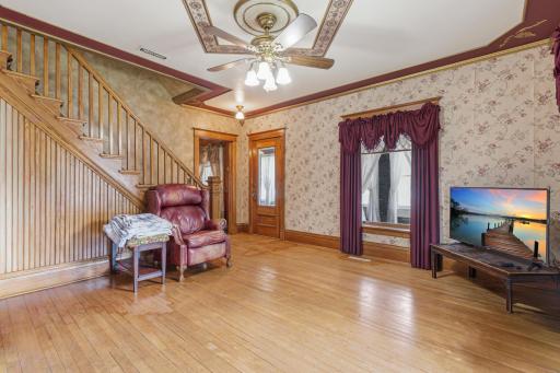 1009 South Street, Jackson, MN 56143