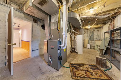 1009 South Street, Jackson, MN 56143