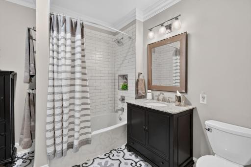 847 Ashland Avenue, Saint Paul, MN 55104