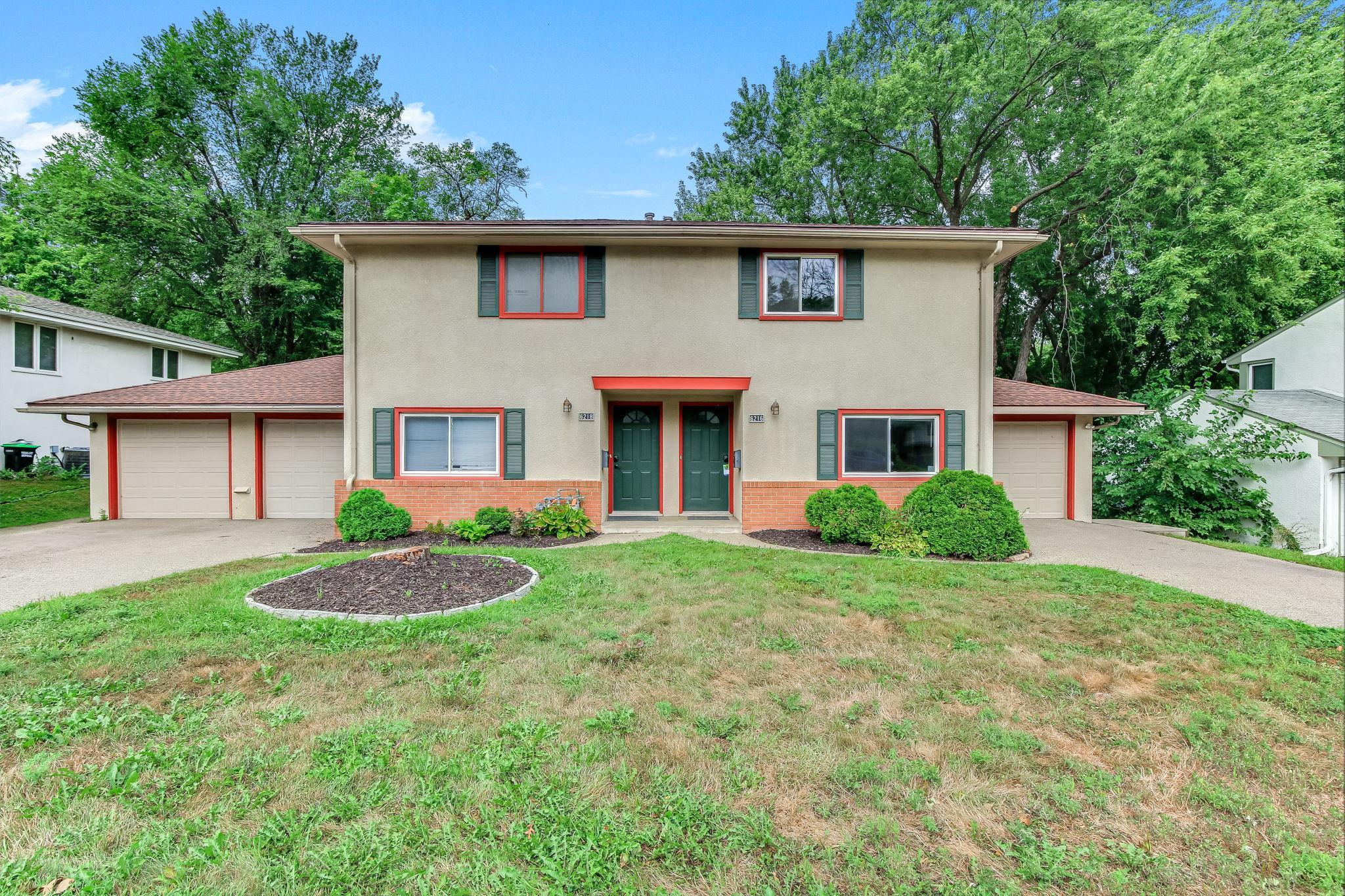 1-web-or-mls-6218 France Ave-Exterior-01.jpg