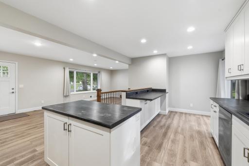 8024 Upton Avenue S, Bloomington, MN 55431