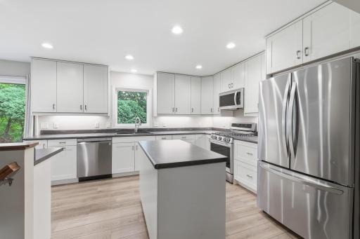 8024 Upton Avenue S, Bloomington, MN 55431