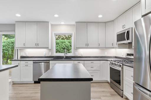 8024 Upton Avenue S, Bloomington, MN 55431