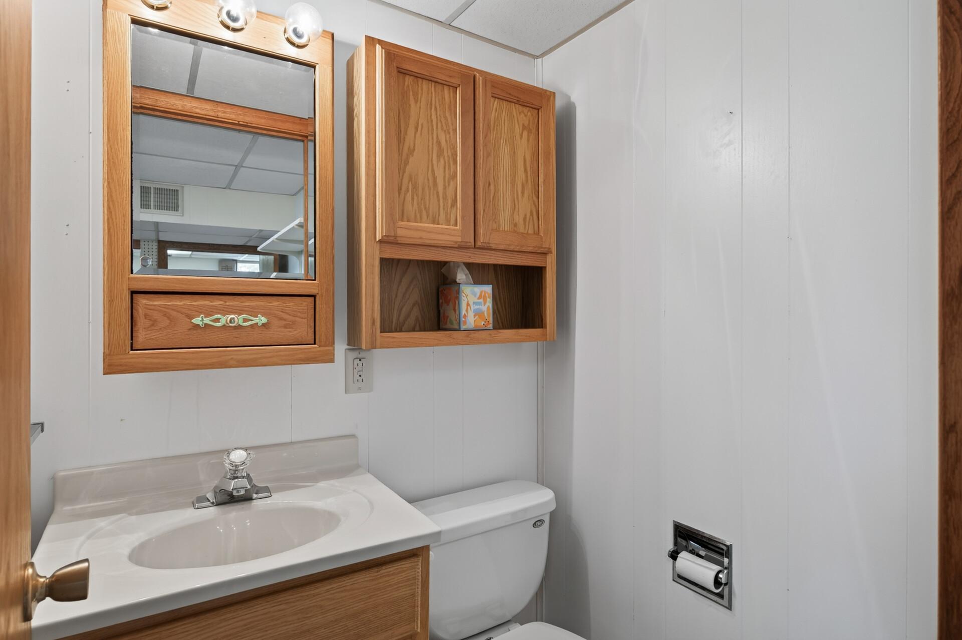 Immaculate half bath basement