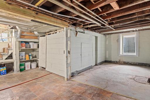 1288 Edgerton Street, Saint Paul, MN 55130
