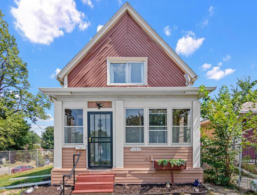 1288 Edgerton Street, Saint Paul, MN 55130
