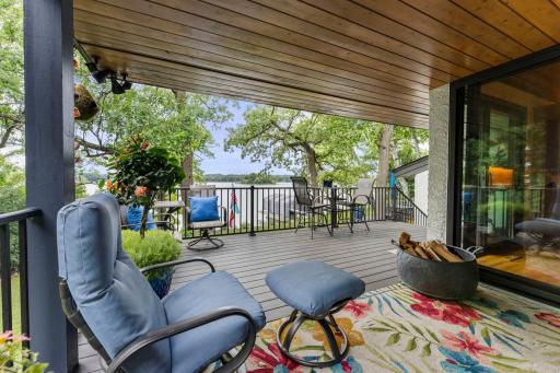 Wrap-Around Deck Design
