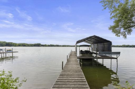 Two Docks & Seasonal Boat House Included