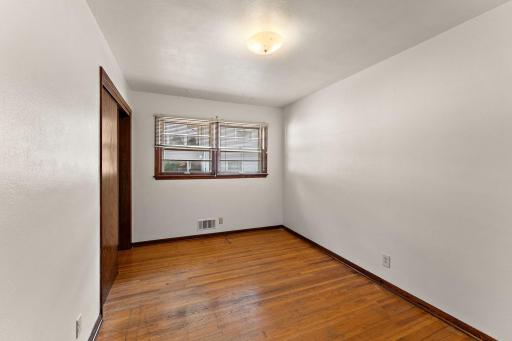 507 10th Avenue S, South Saint Paul, MN 55075